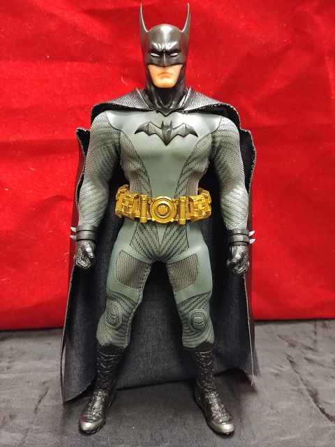 Mezco ascending hot sale knight